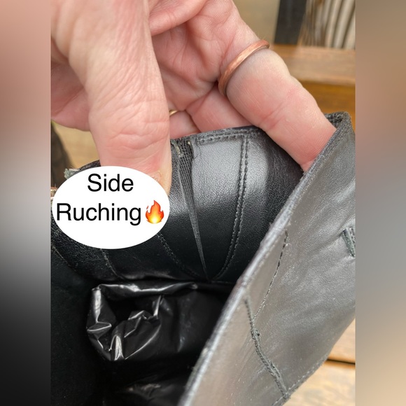 BURBERRY Black QUILTED ALL Leather Riding BOOTS🏇🇮🇹Italian made🔥EUC🇺🇸7.5/8 - Picture 9 of 17